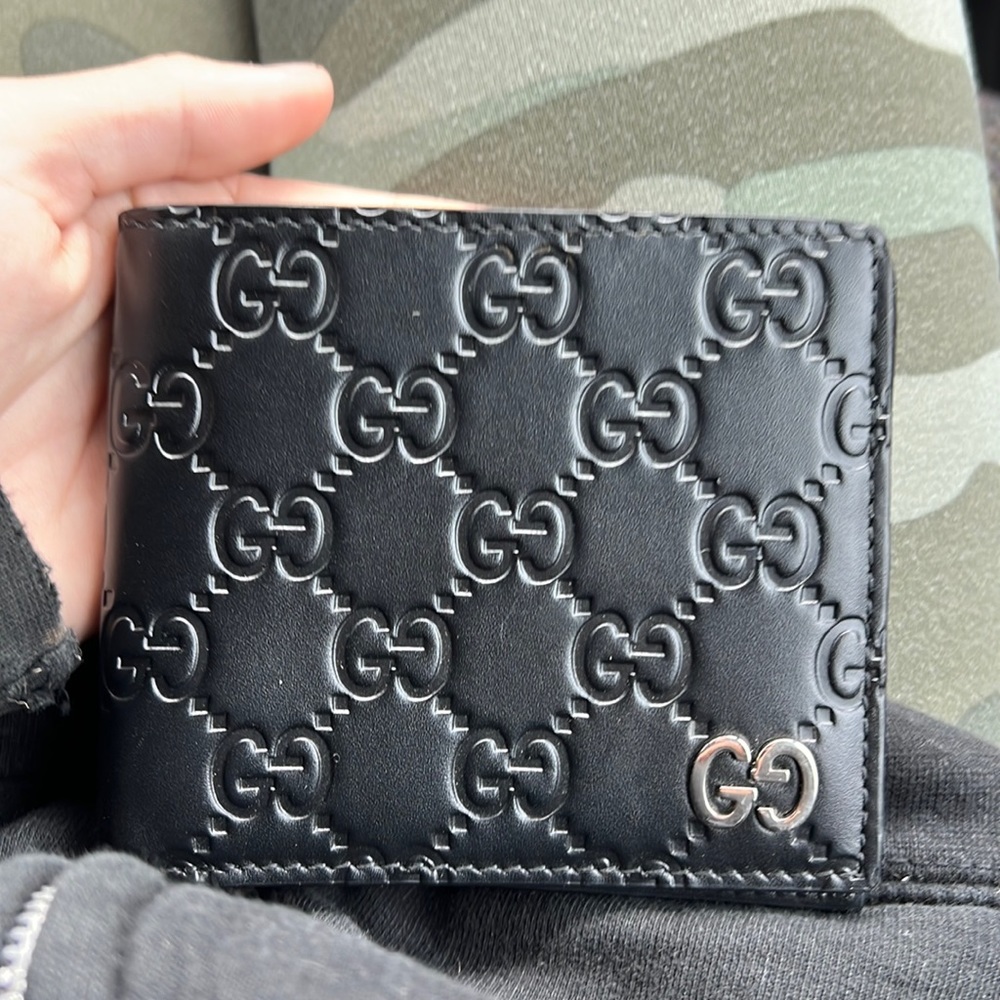 Gucci wallet